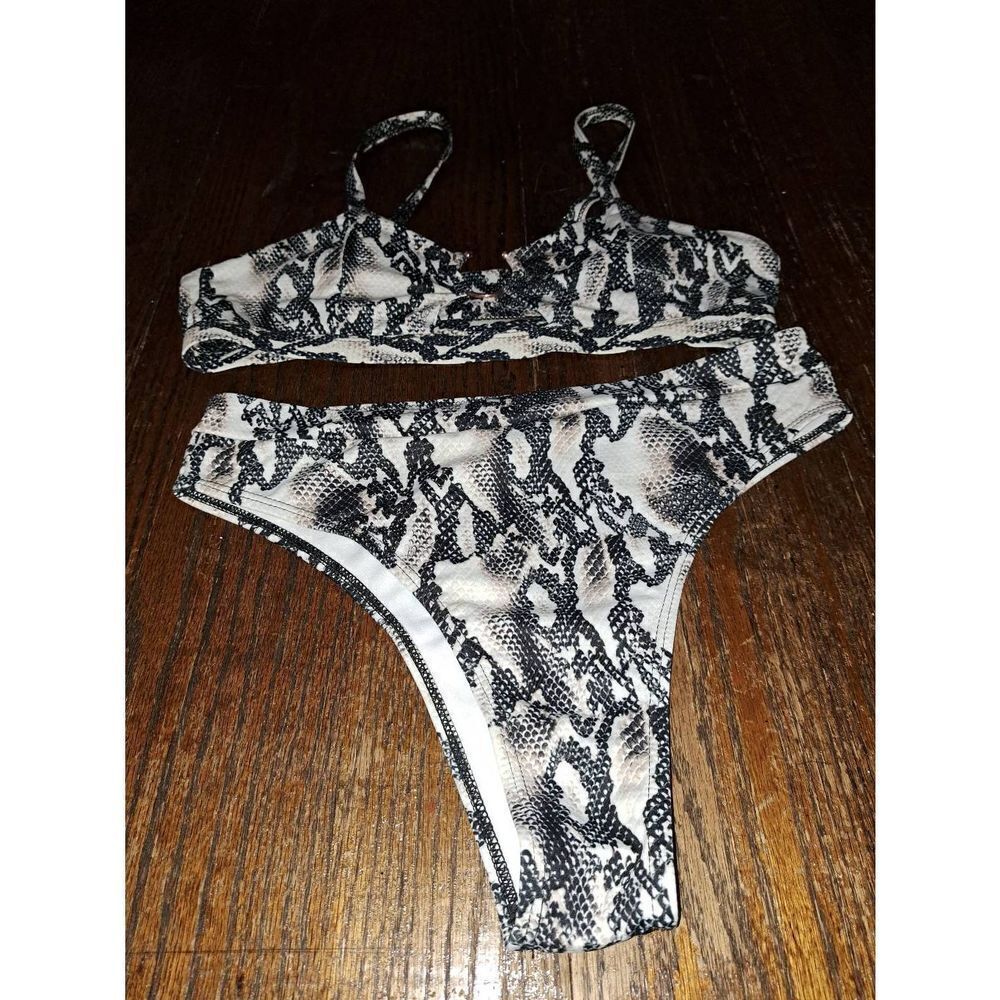 Large Snakeskin White Black Adjustable Bikini Swimsuit Bathing Suit Swimwear